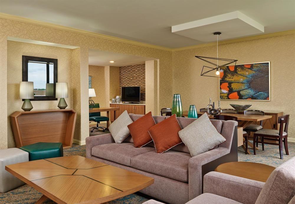 The Westin Crystal Reagan National Airport Hotel Arlington