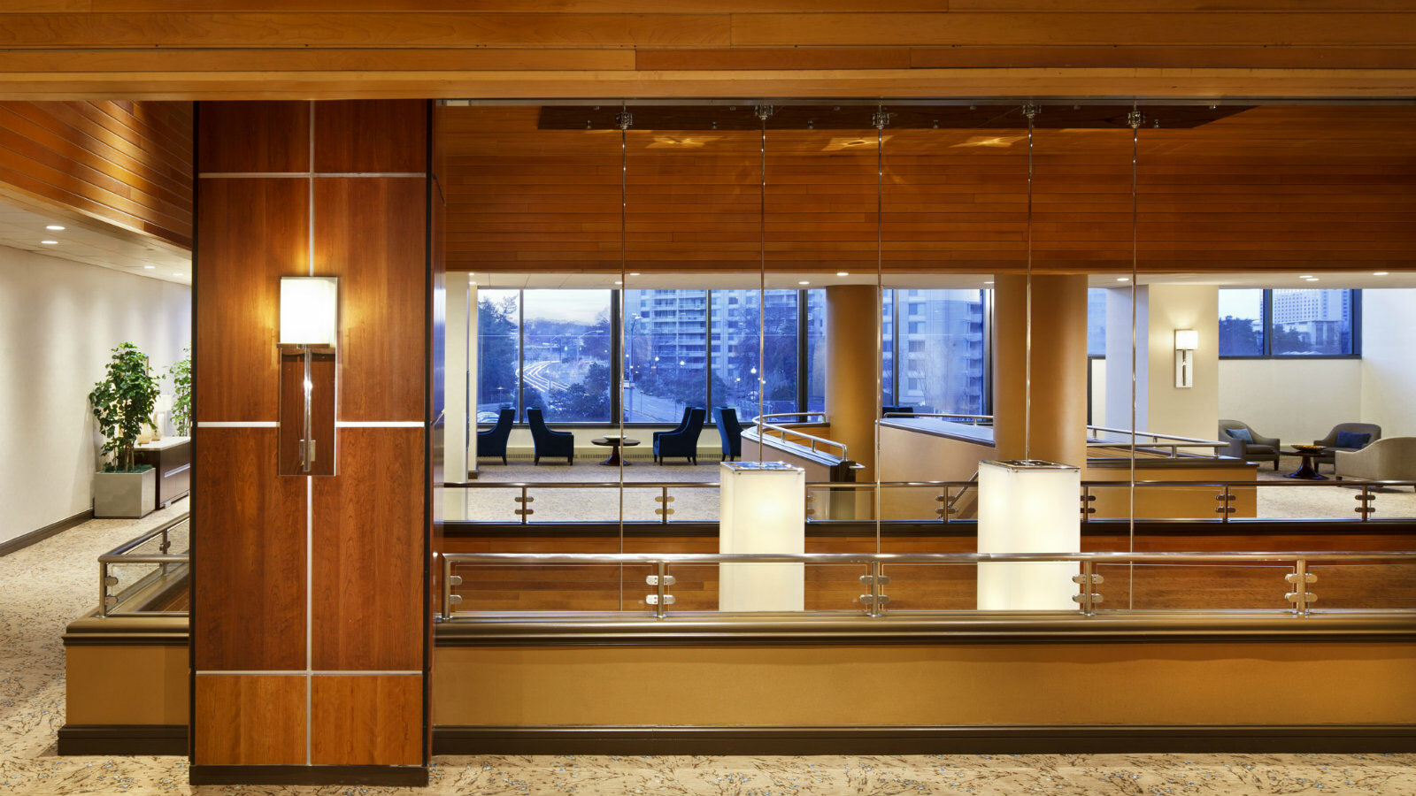 Hotel The Westin Crystal Reagan National Airport